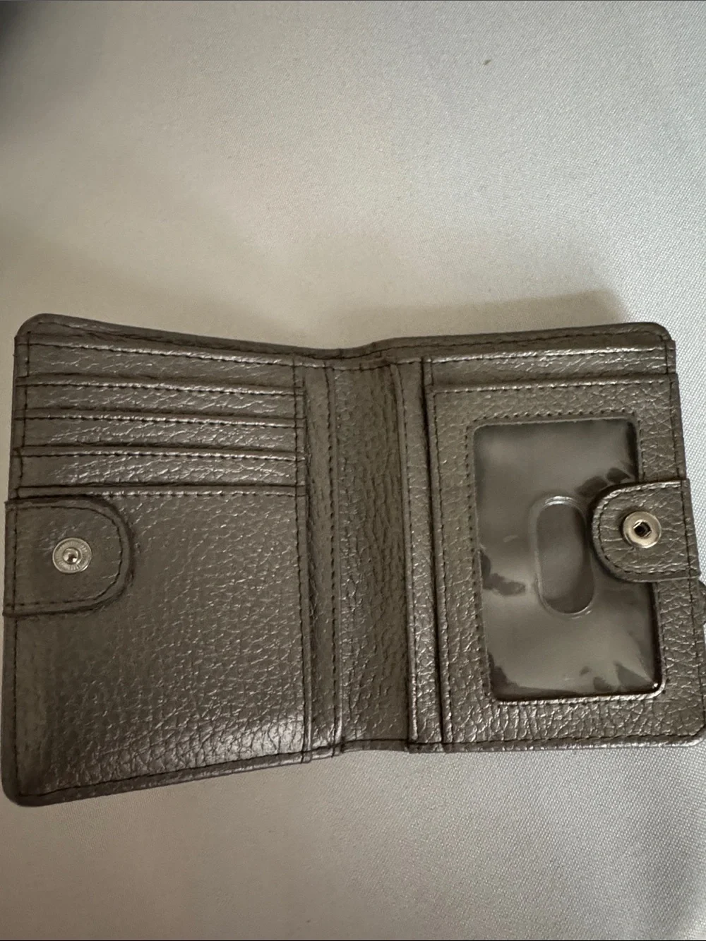 Compact Pebbled Leather Bifold Wallet in Silver